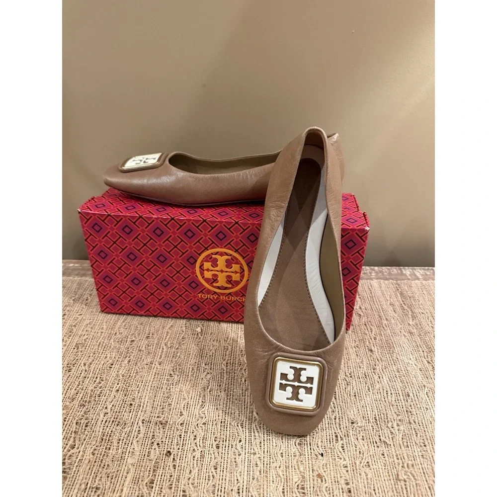 Tory Burch Georgia Tripon Cristal Baby Ballet Flat Shoes Almond‎ Flour Size 9.5